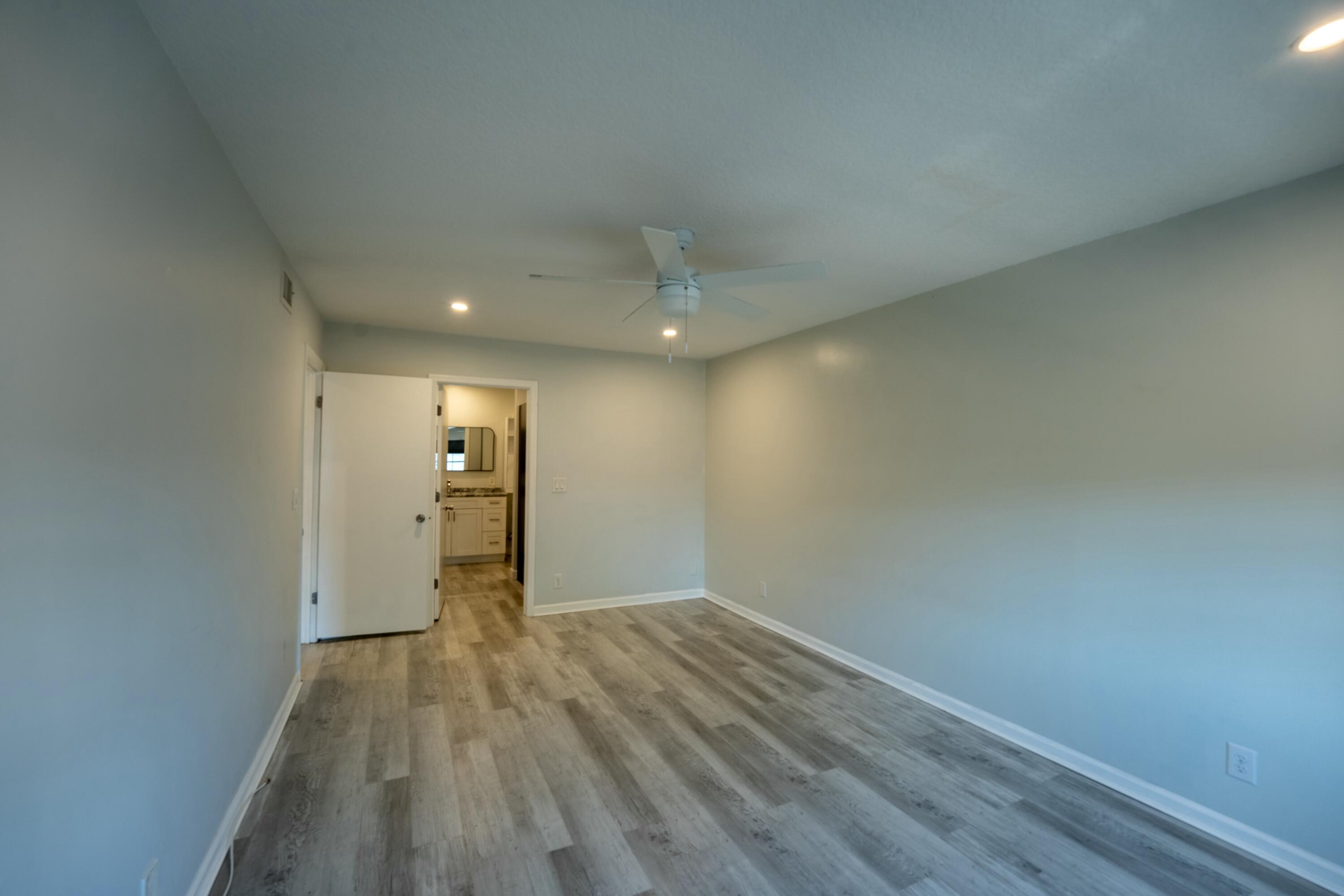 BAY COLONY CLUB CONDO - Residential Lease