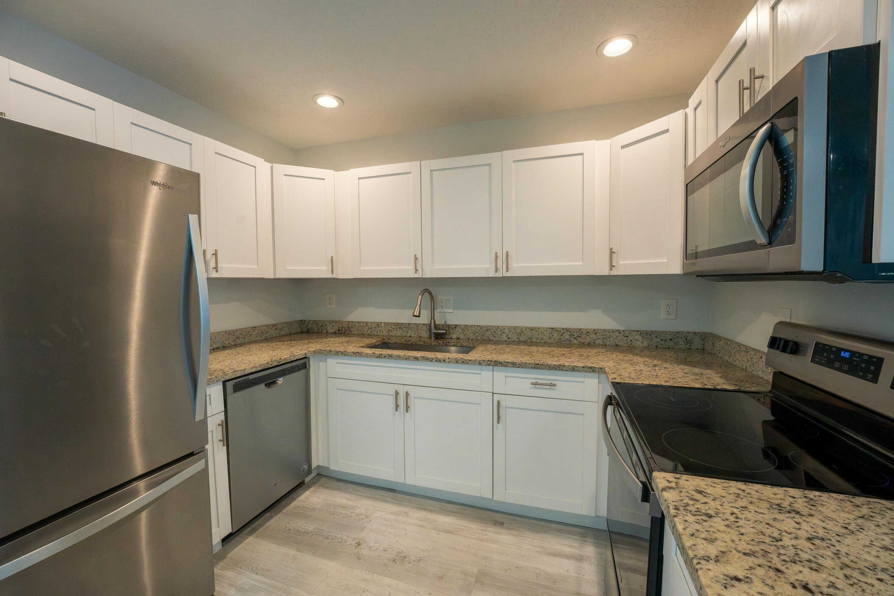 6231 Bay Club Drive 4