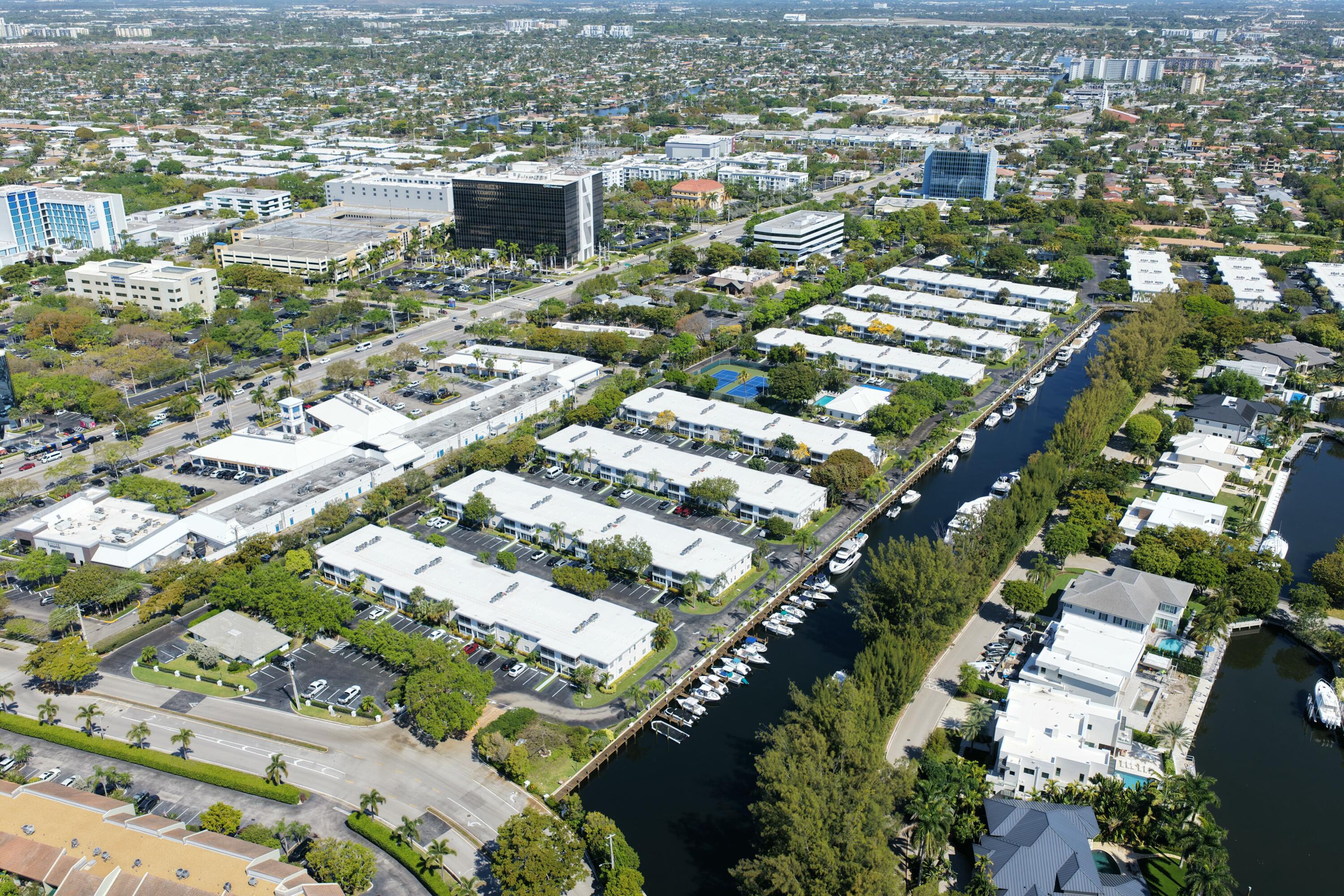 BAY COLONY CLUB CONDO - Residential Lease