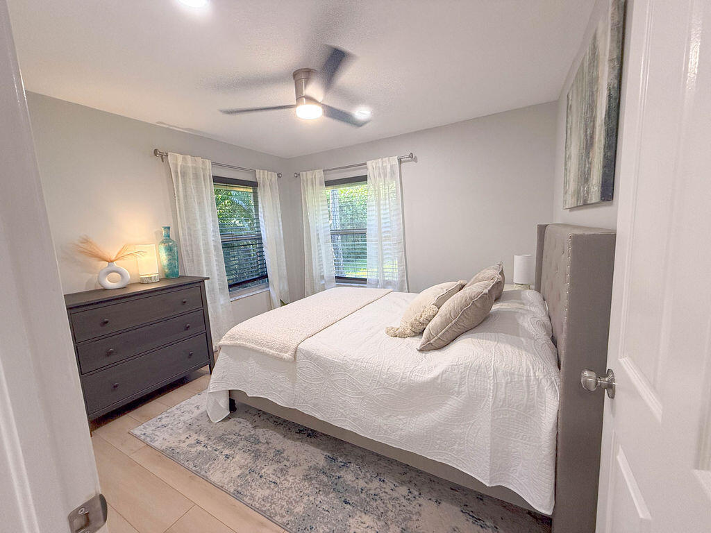 SUGAR POND MANOR OF WELLINGTONLT 67 BLK 51 - Residential Lease