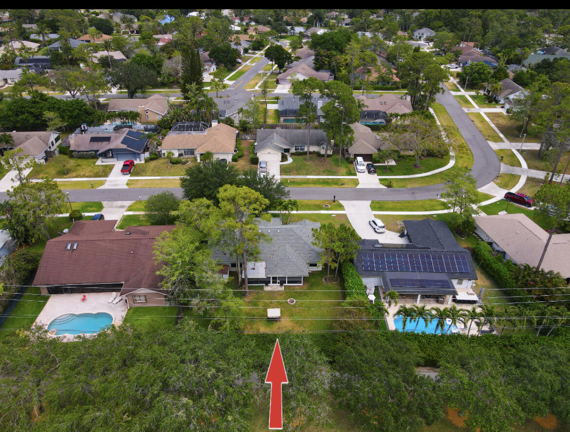 SUGAR POND MANOR OF WELLINGTONLT 67 BLK 51 - Residential Lease
