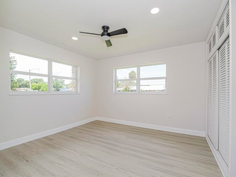 Tiny photo for 375 Manly Avenue, Sebastian, FL 32958 (MLS # B26089866)