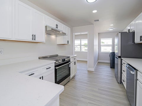 Tiny photo for 375 Manly Avenue, Sebastian, FL 32958 (MLS # B26089866)