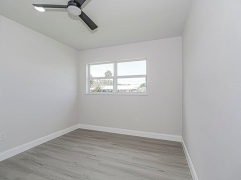 Tiny photo for 375 Manly Avenue, Sebastian, FL 32958 (MLS # B26089866)