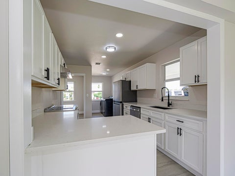 Tiny photo for 375 Manly Avenue, Sebastian, FL 32958 (MLS # B26089866)