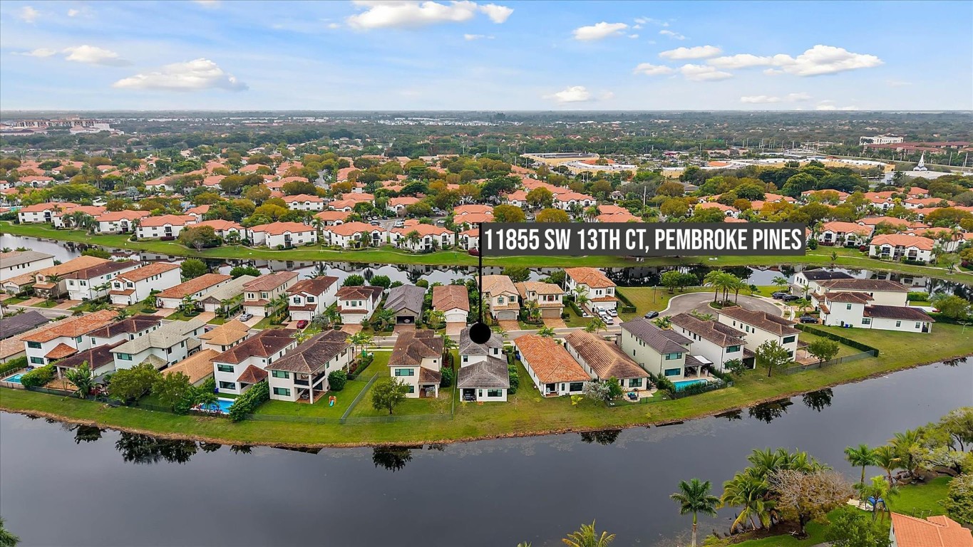 PEMBROKE LAKES SOUTH - Residential