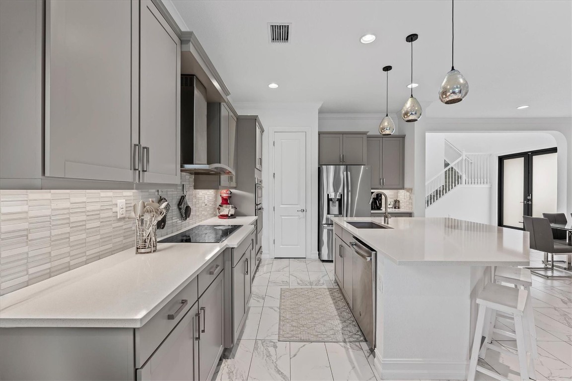 PEMBROKE LAKES SOUTH - Residential