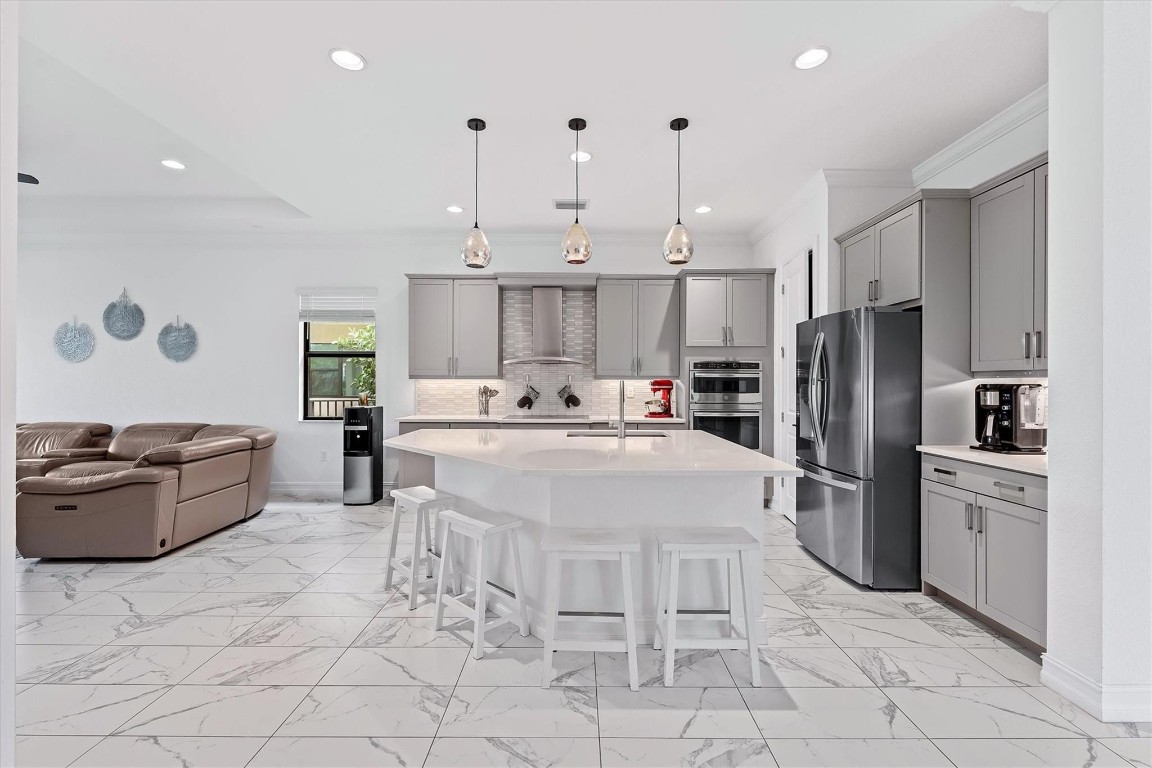 PEMBROKE LAKES SOUTH - Residential