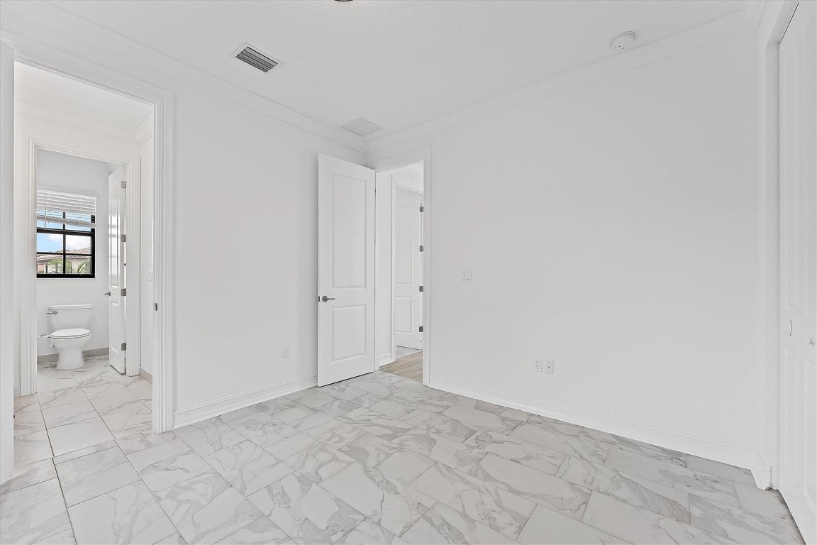 PEMBROKE LAKES SOUTH - Residential