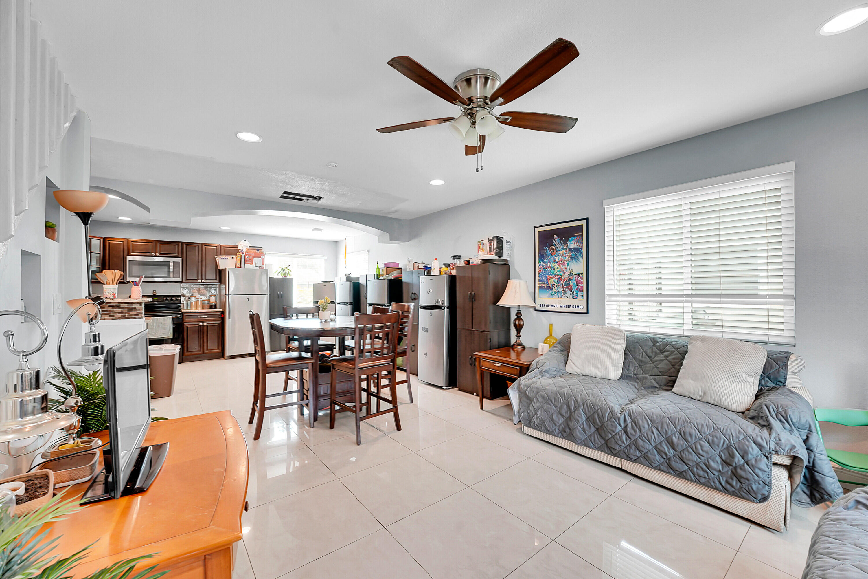 SAN LUCIE PLAZA SUBDIVISION UNIT 1 - Residential Income