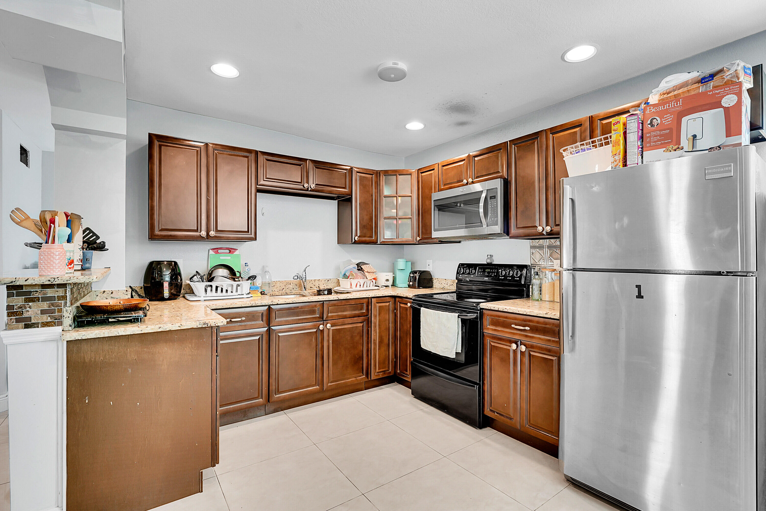 SAN LUCIE PLAZA SUBDIVISION UNIT 1 - Residential Income