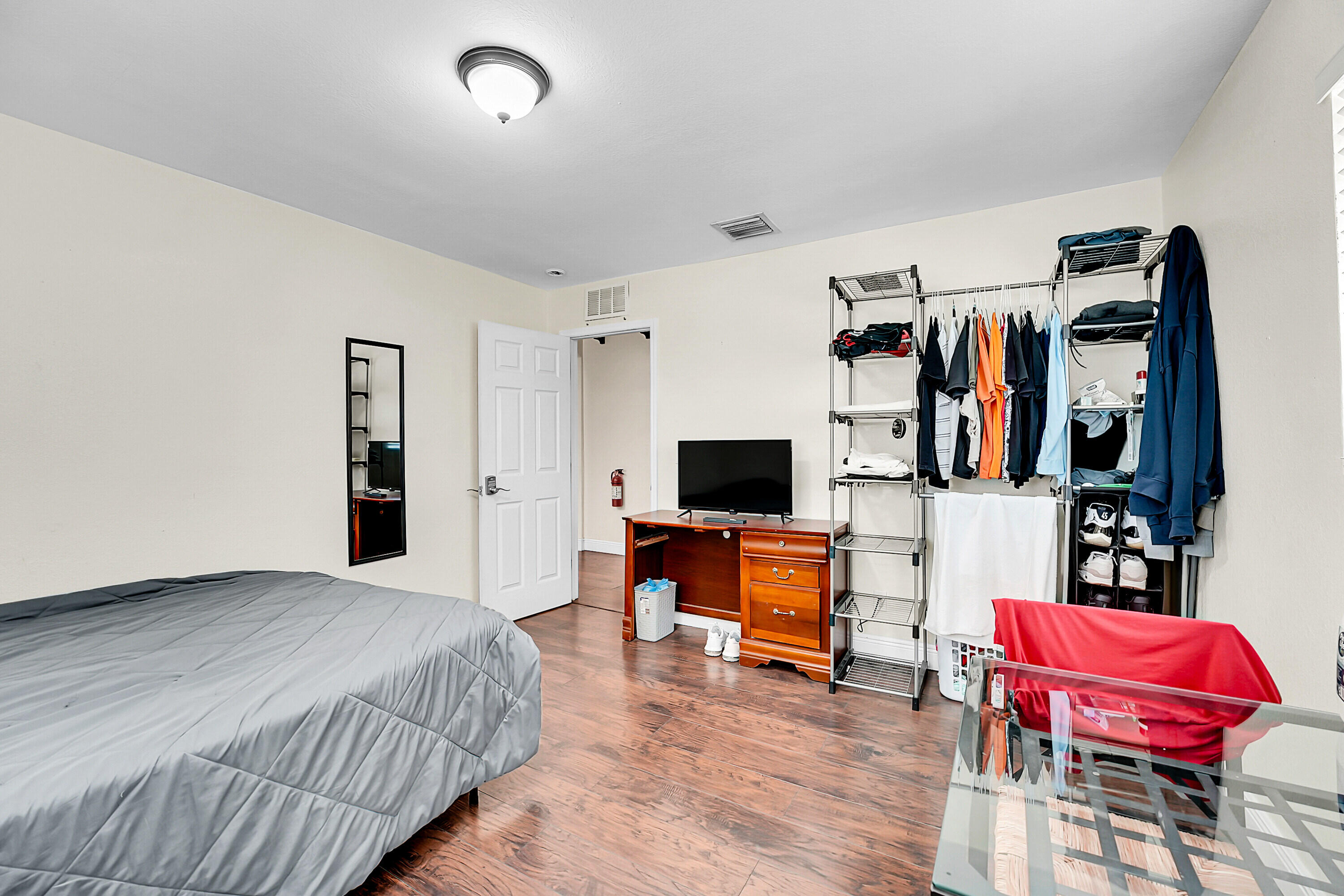 SAN LUCIE PLAZA SUBDIVISION UNIT 1 - Residential Income