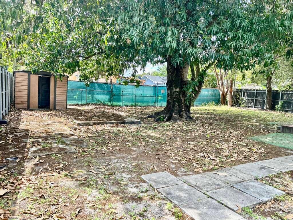 4TH AVENUE EXTENSION TO HIALEAH - Residential