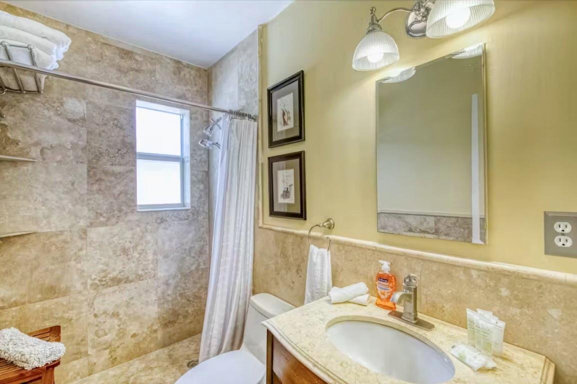 Oasis Surfside Condo - Residential