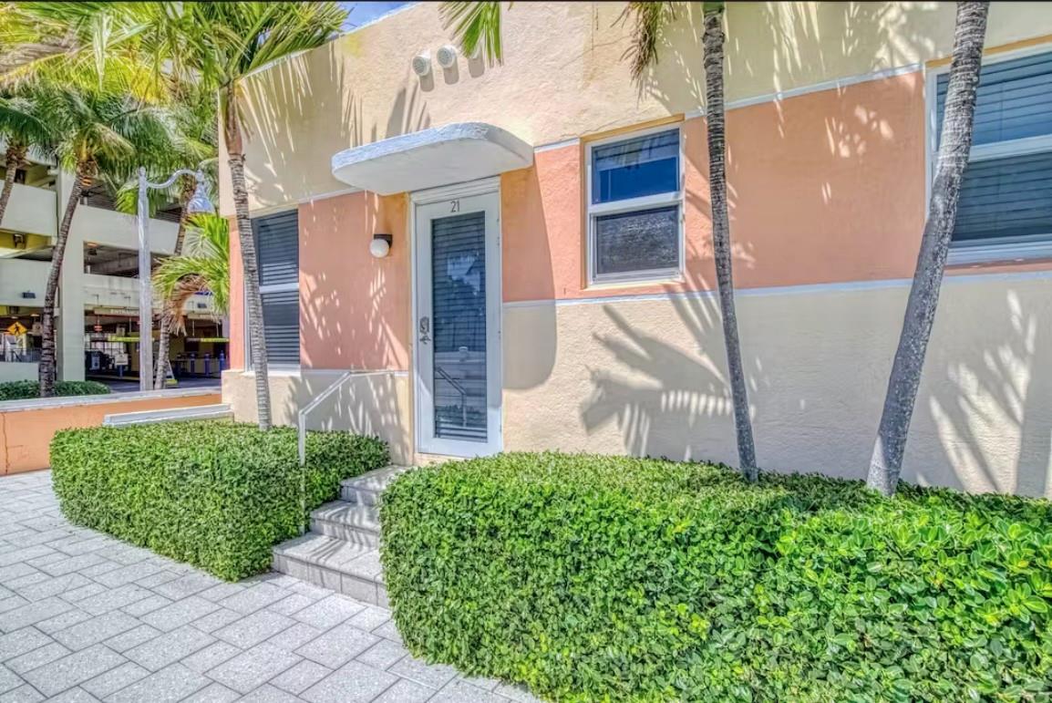 Oasis Surfside Condo - Residential