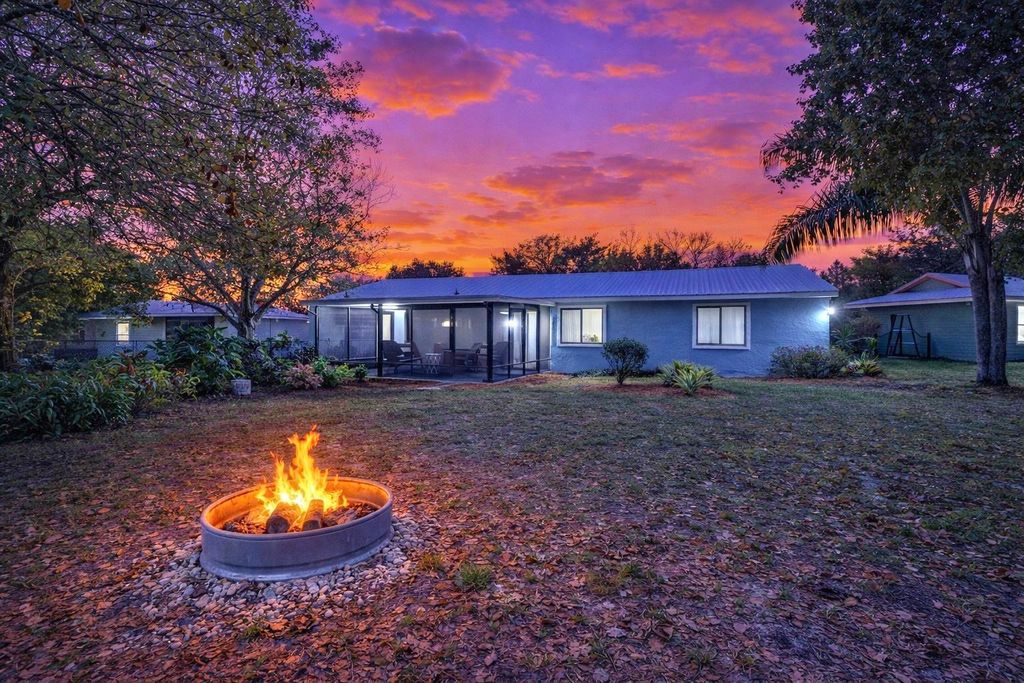 Photo of 1765 24th Place SW, Vero Beach, FL 32962 (MLS # R11157768)