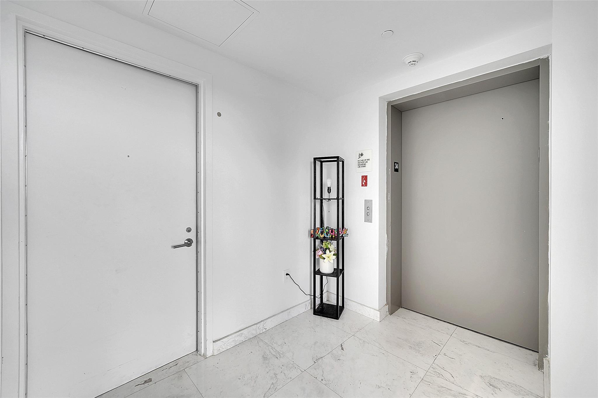 Icon Bay - Residential