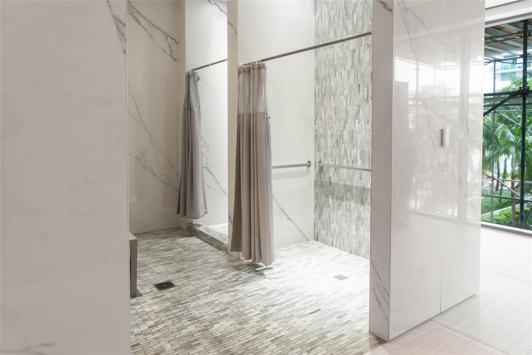 Icon Bay - Residential