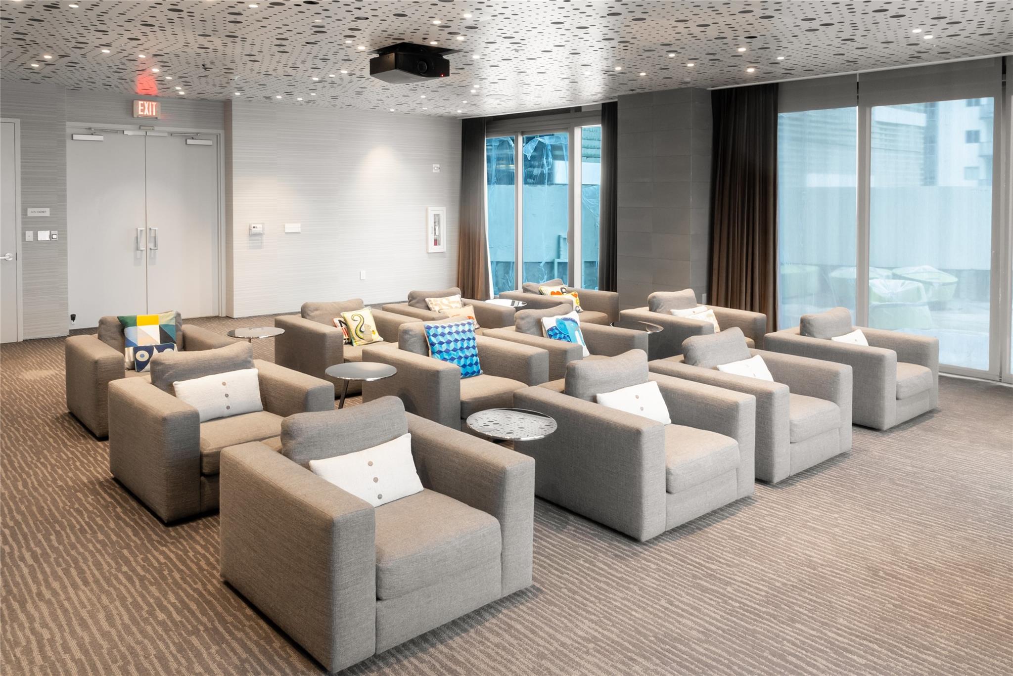 Icon Bay - Residential