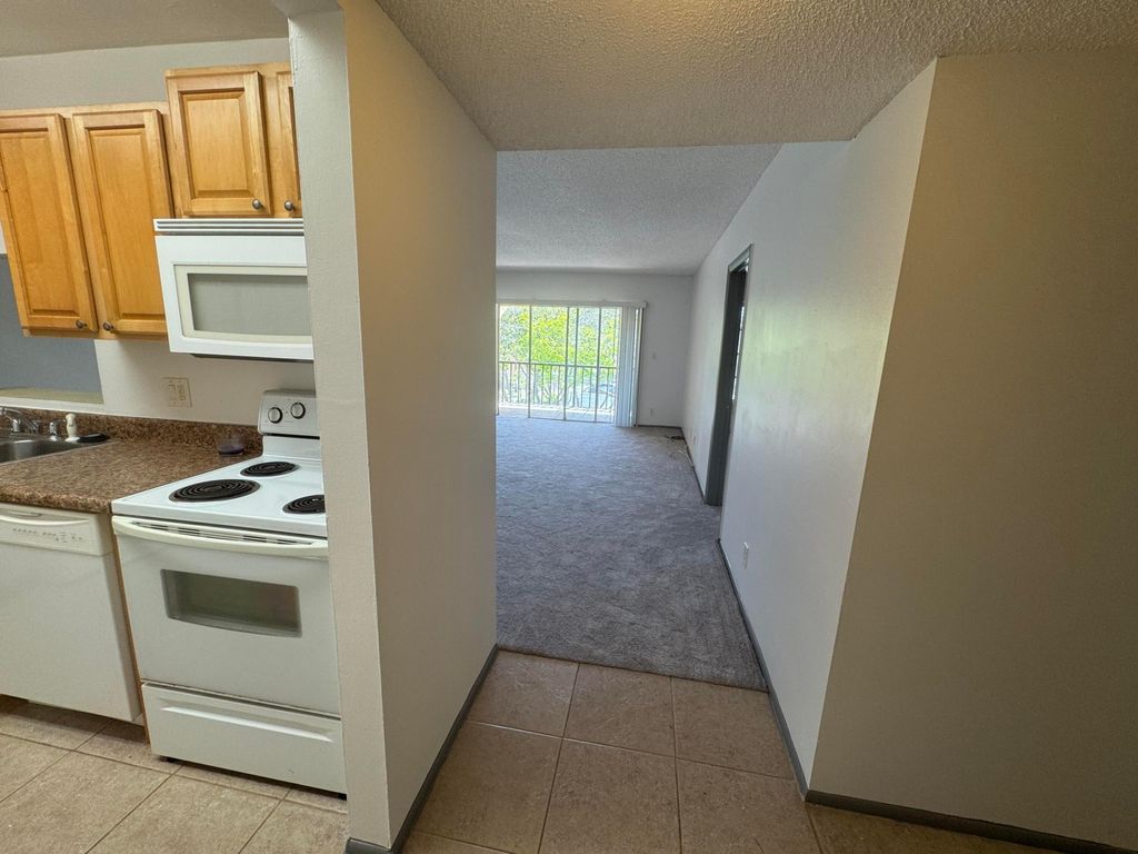 Photo of 450 NW 20th Street #315, Boca Raton, FL 33431 (MLS # R11084666)