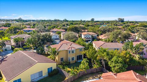 A home in Davie