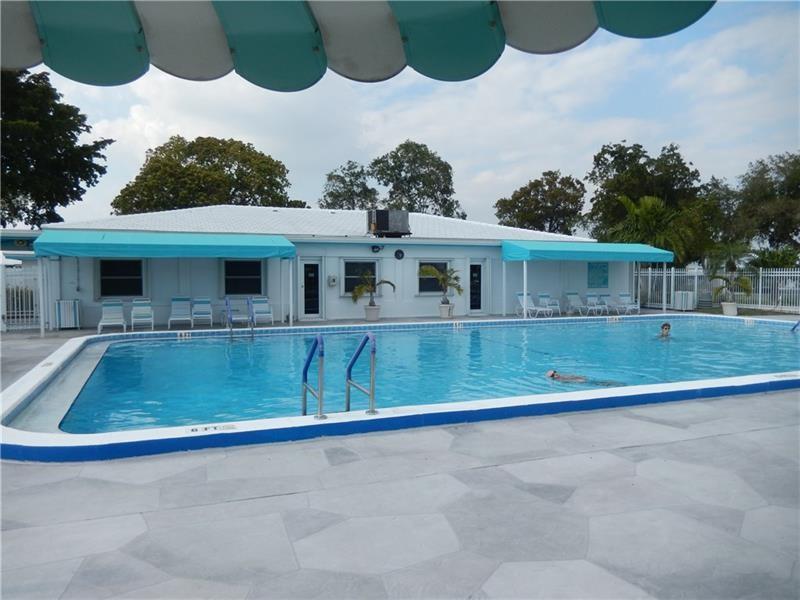 Mainlands Of Tamarac Lake - Residential