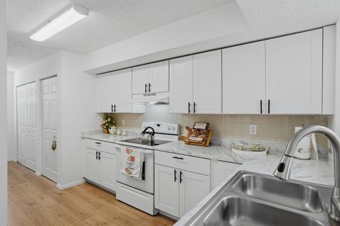 Tiny photo for 8296 NW 24th Street #8296, Coral Springs, FL 33065 (MLS # B26040829)