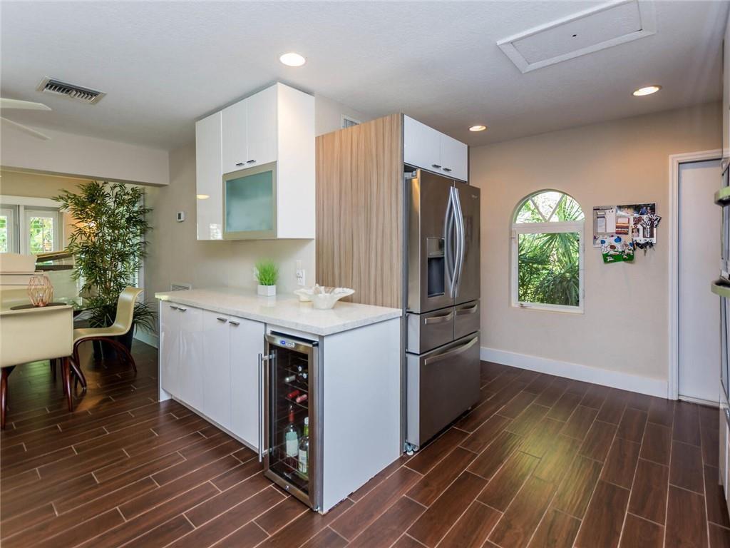 Edgewater Estates 40-7 B - Residential Lease