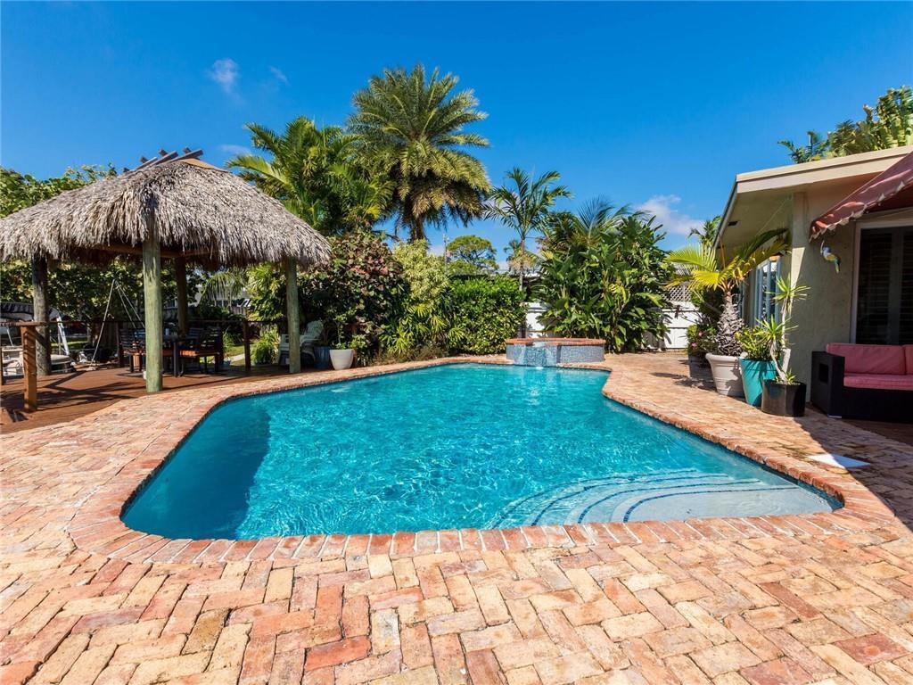 Edgewater Estates 40-7 B - Residential Lease