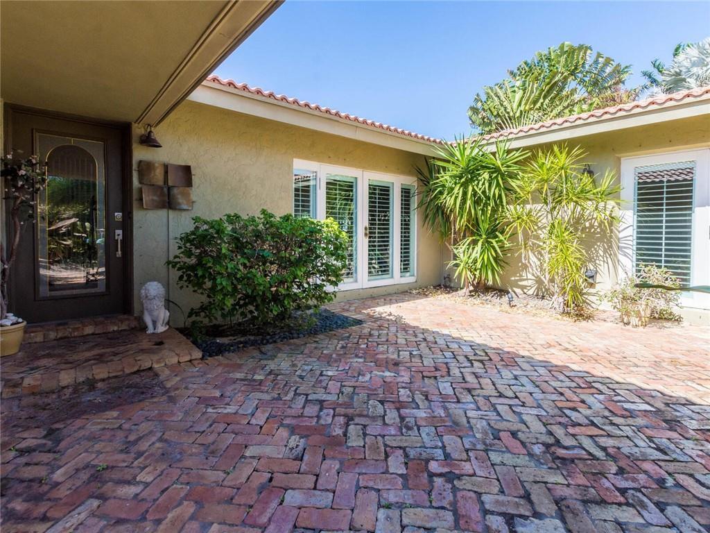 Edgewater Estates 40-7 B - Residential Lease