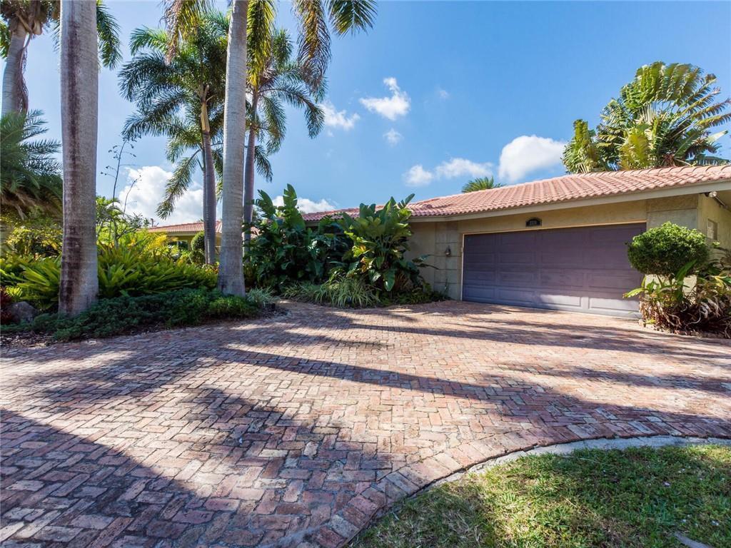 Edgewater Estates 40-7 B - Residential Lease