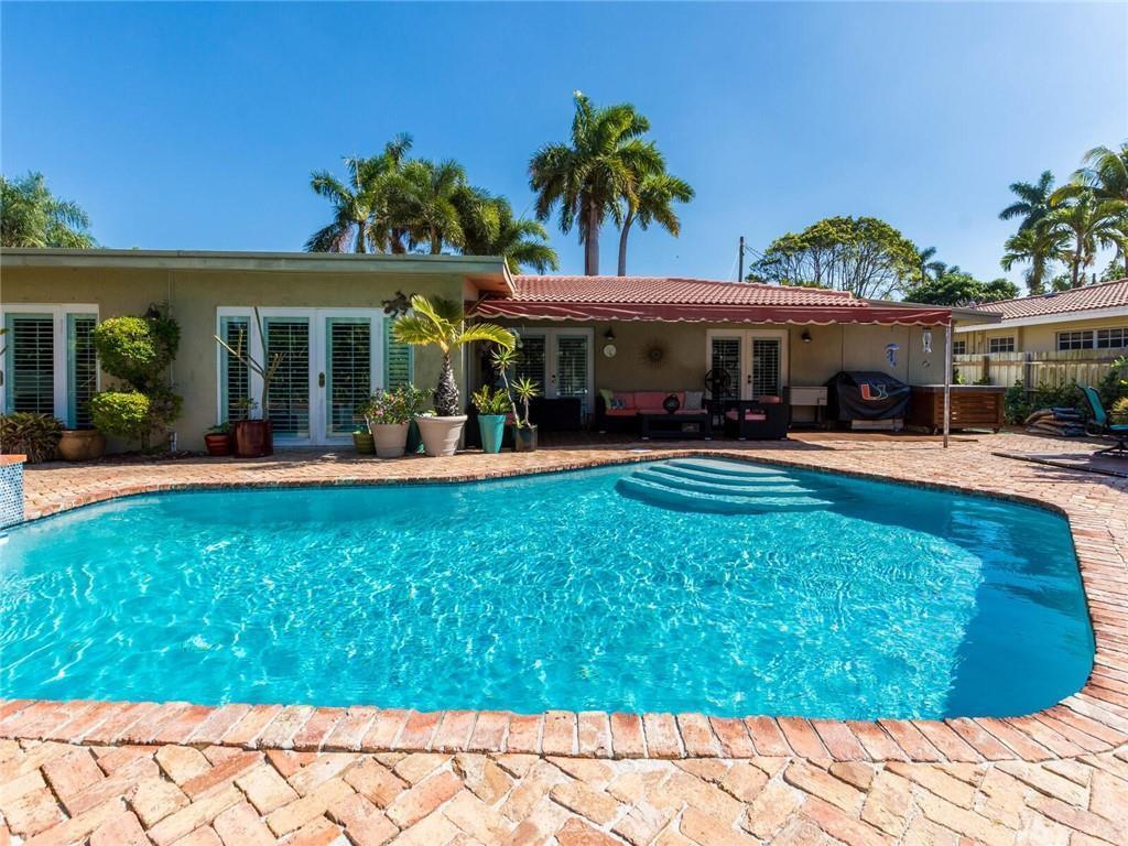 Edgewater Estates 40-7 B - Residential Lease