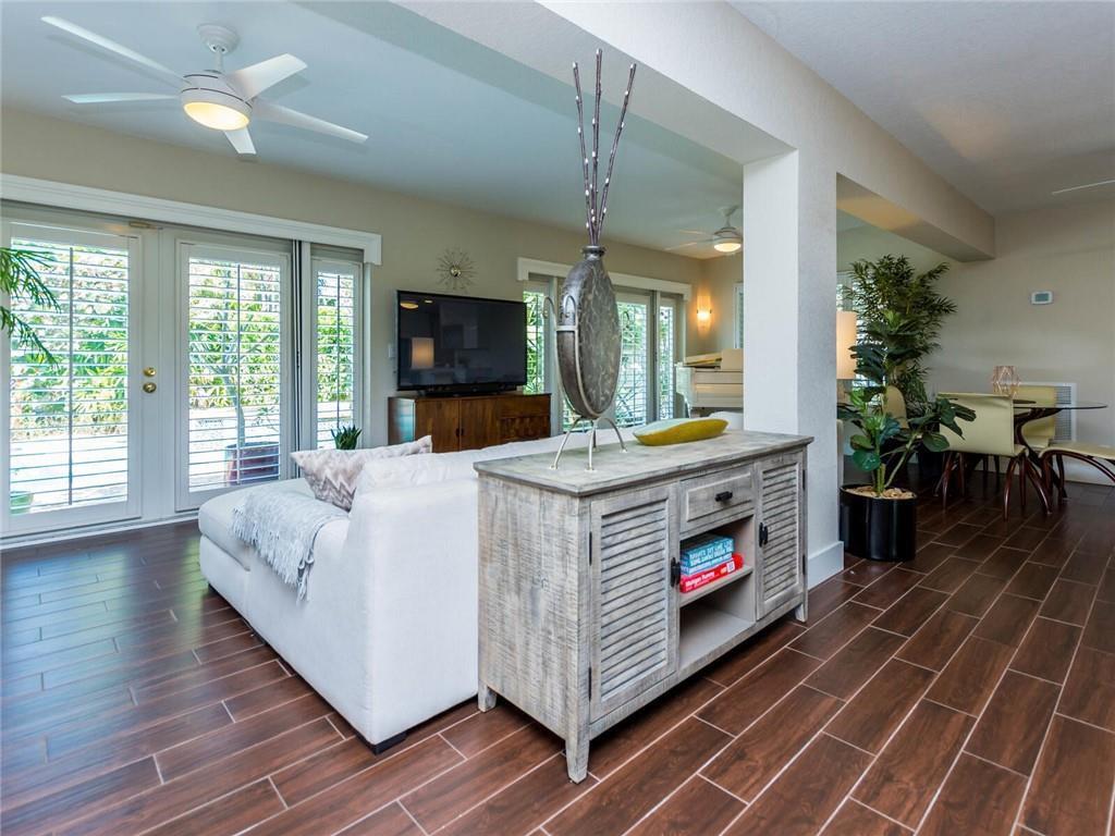 Edgewater Estates 40-7 B - Residential Lease