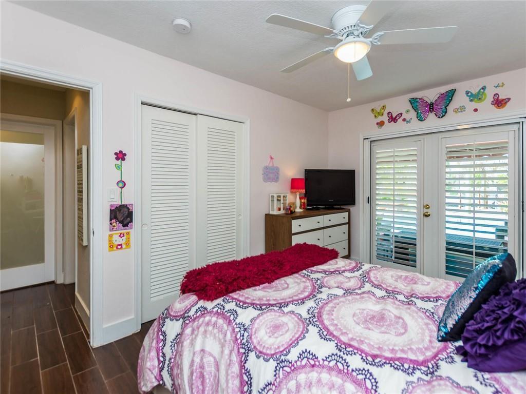 Edgewater Estates 40-7 B - Residential Lease