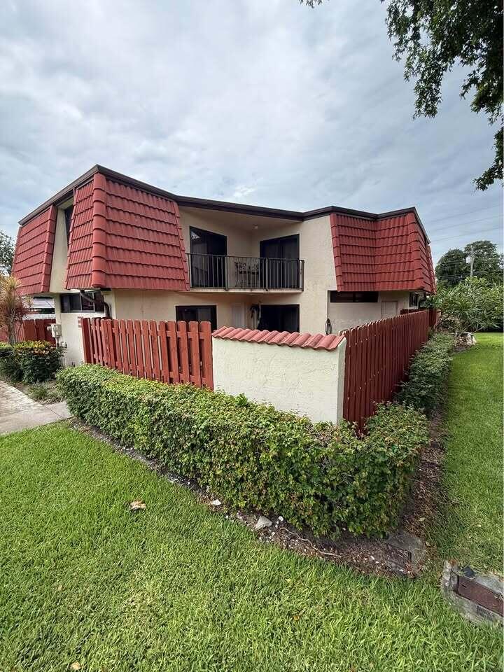 Photo of 3830 Victoria Drive, West Palm Beach, FL 33406 (MLS # R11108825)