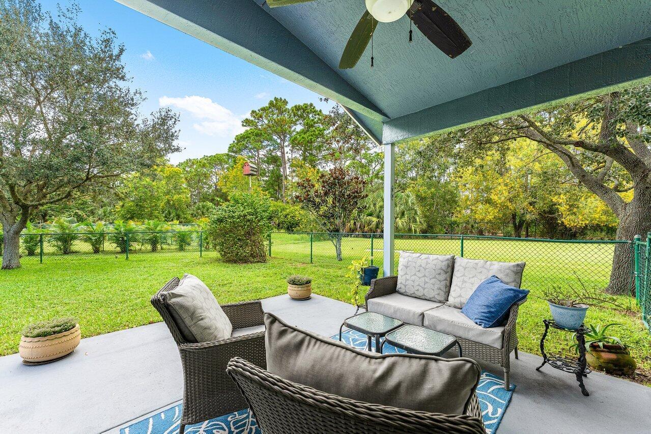 ST LUCIE FALLS (AKA RIVER - Residential