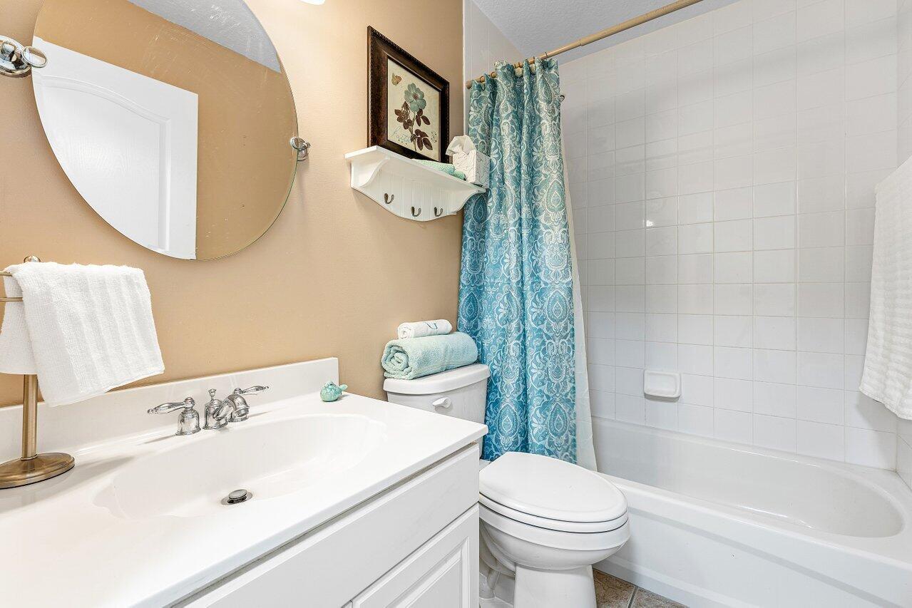 ST LUCIE FALLS (AKA RIVER - Residential