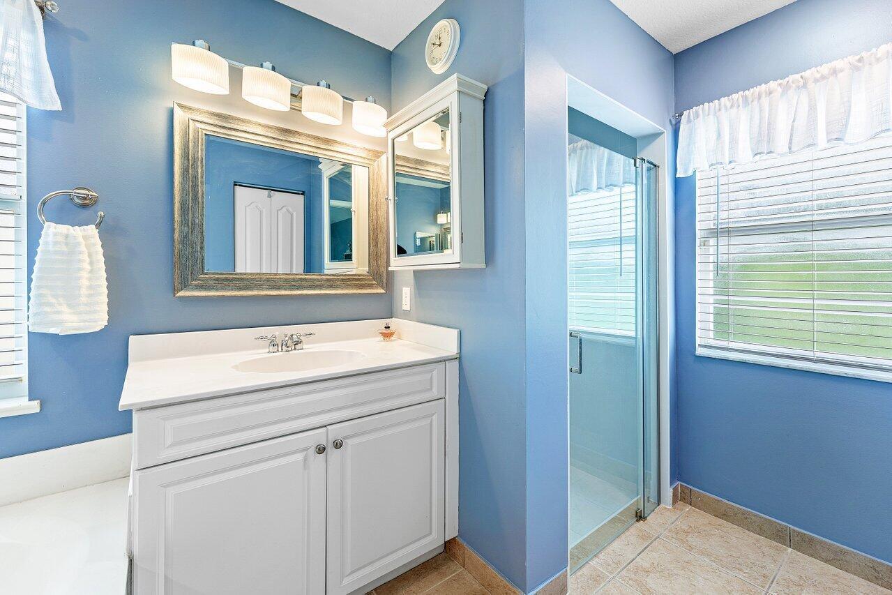 ST LUCIE FALLS (AKA RIVER - Residential