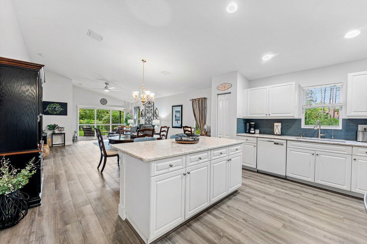 ST LUCIE FALLS (AKA RIVER - Residential