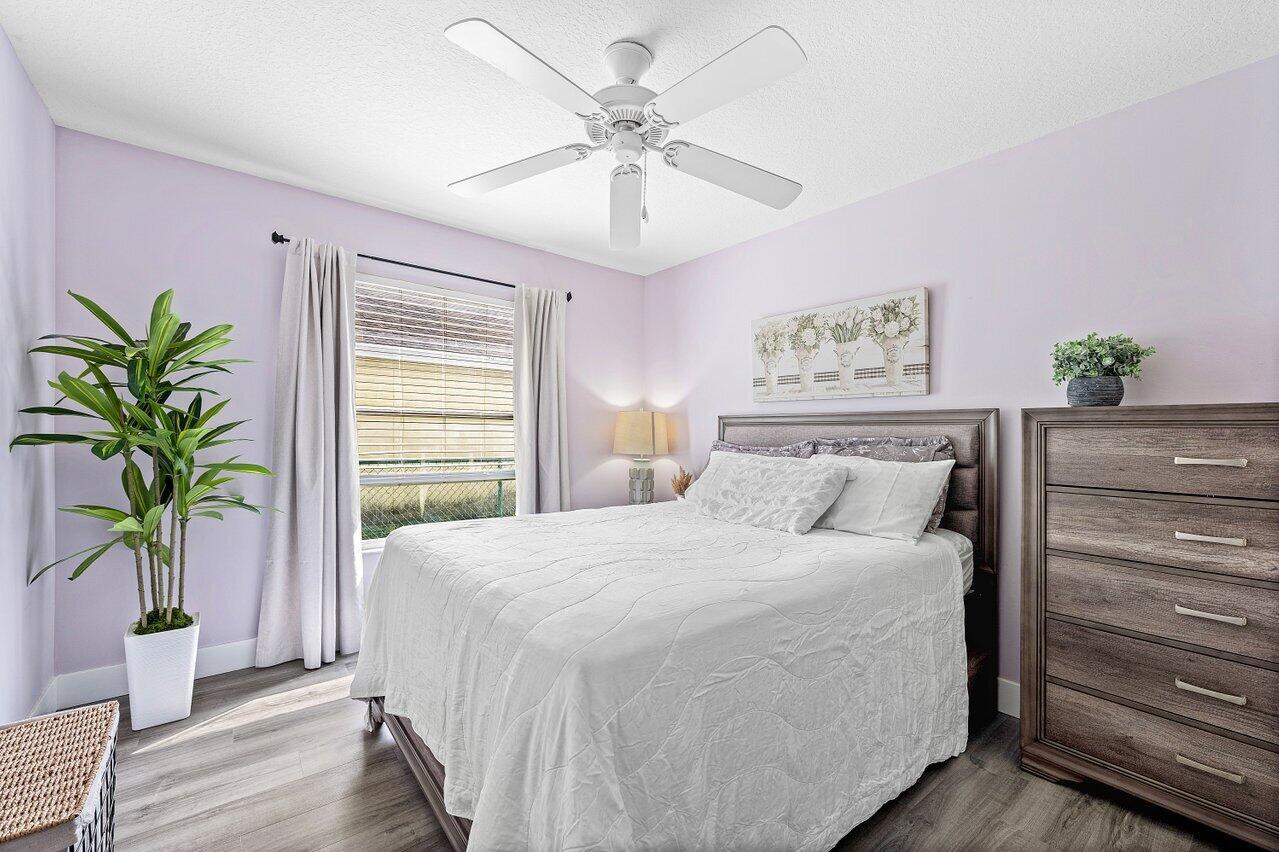 ST LUCIE FALLS (AKA RIVER - Residential