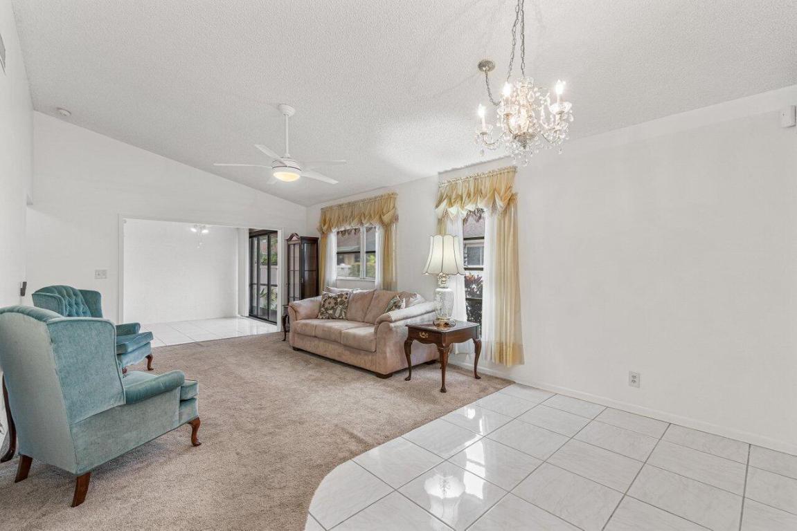 WHISPER WALK - Residential