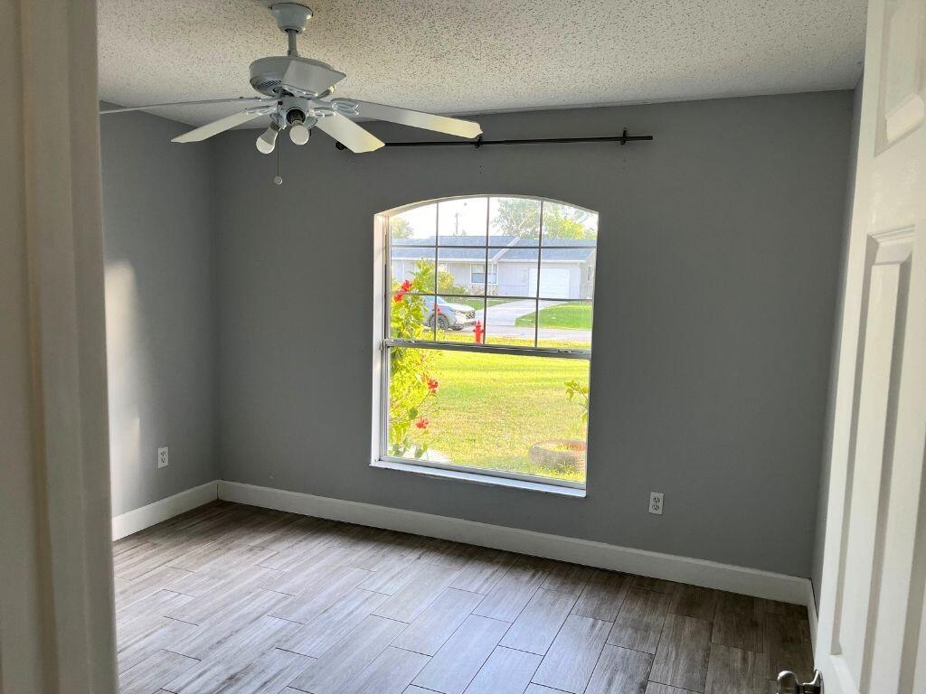 PORT ST LUCIE SECTION 25 - Residential