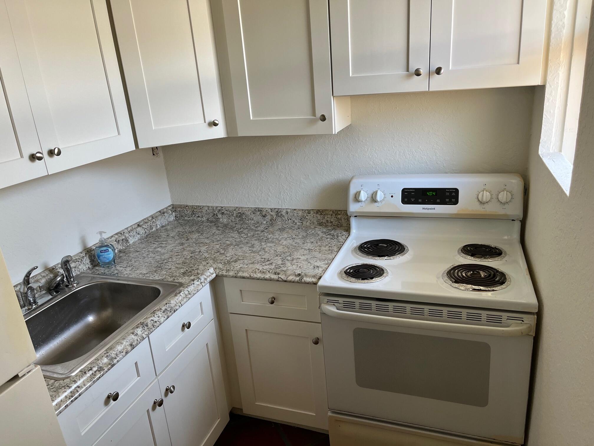 LAKE WORTH TOWN OF - Residential Income