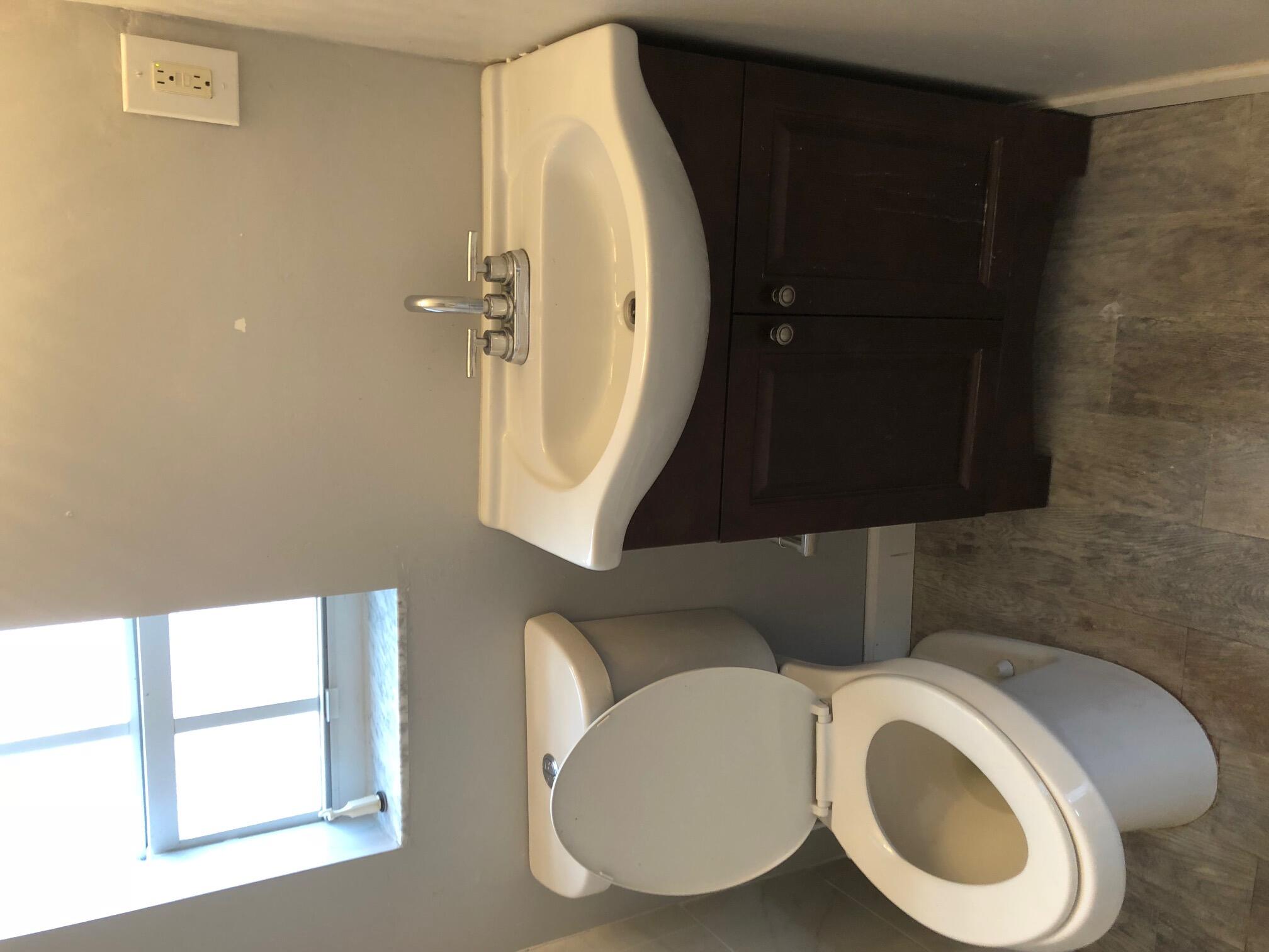 LAKE WORTH TOWN OF - Residential Income