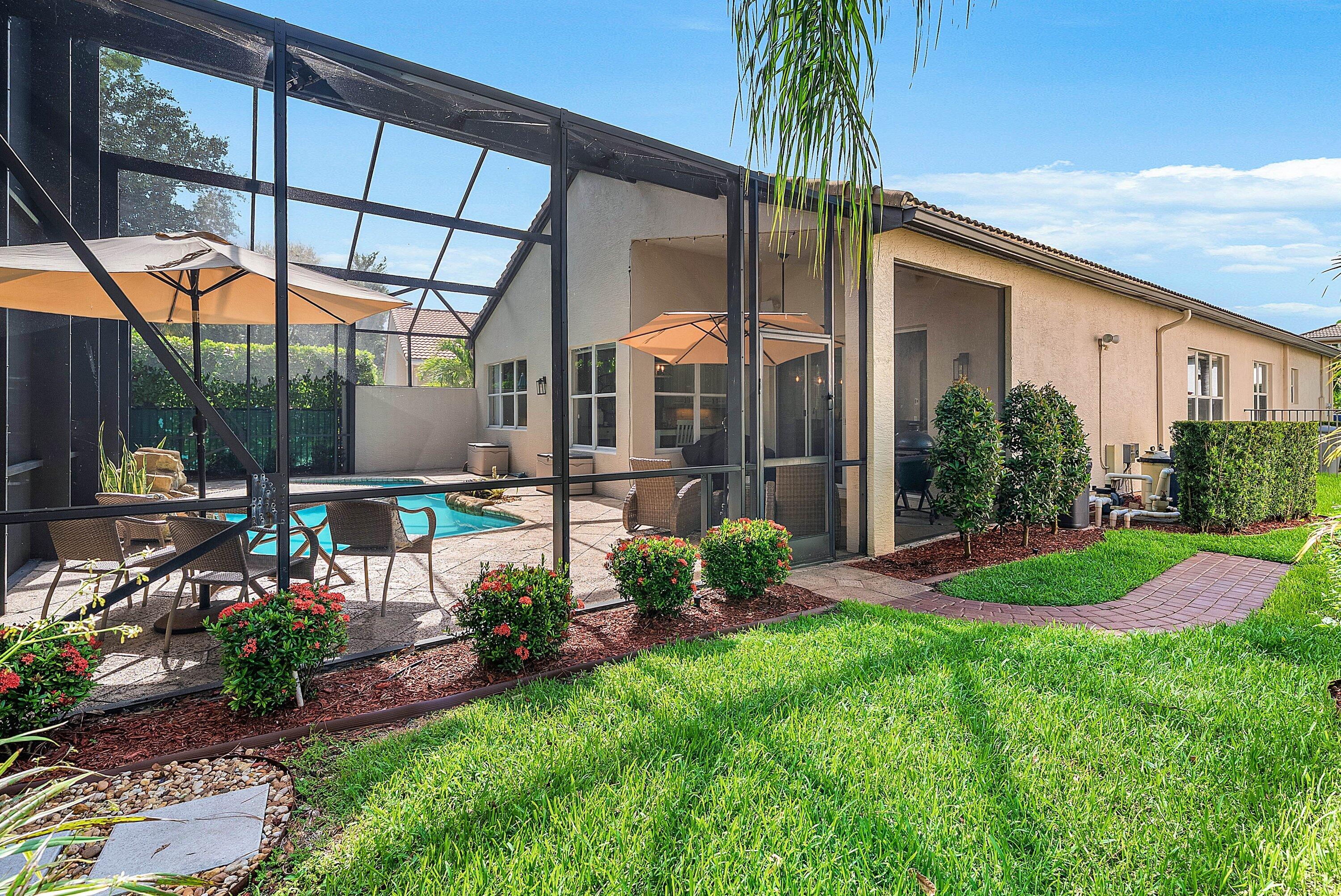 8564 BREEZY OAK Way