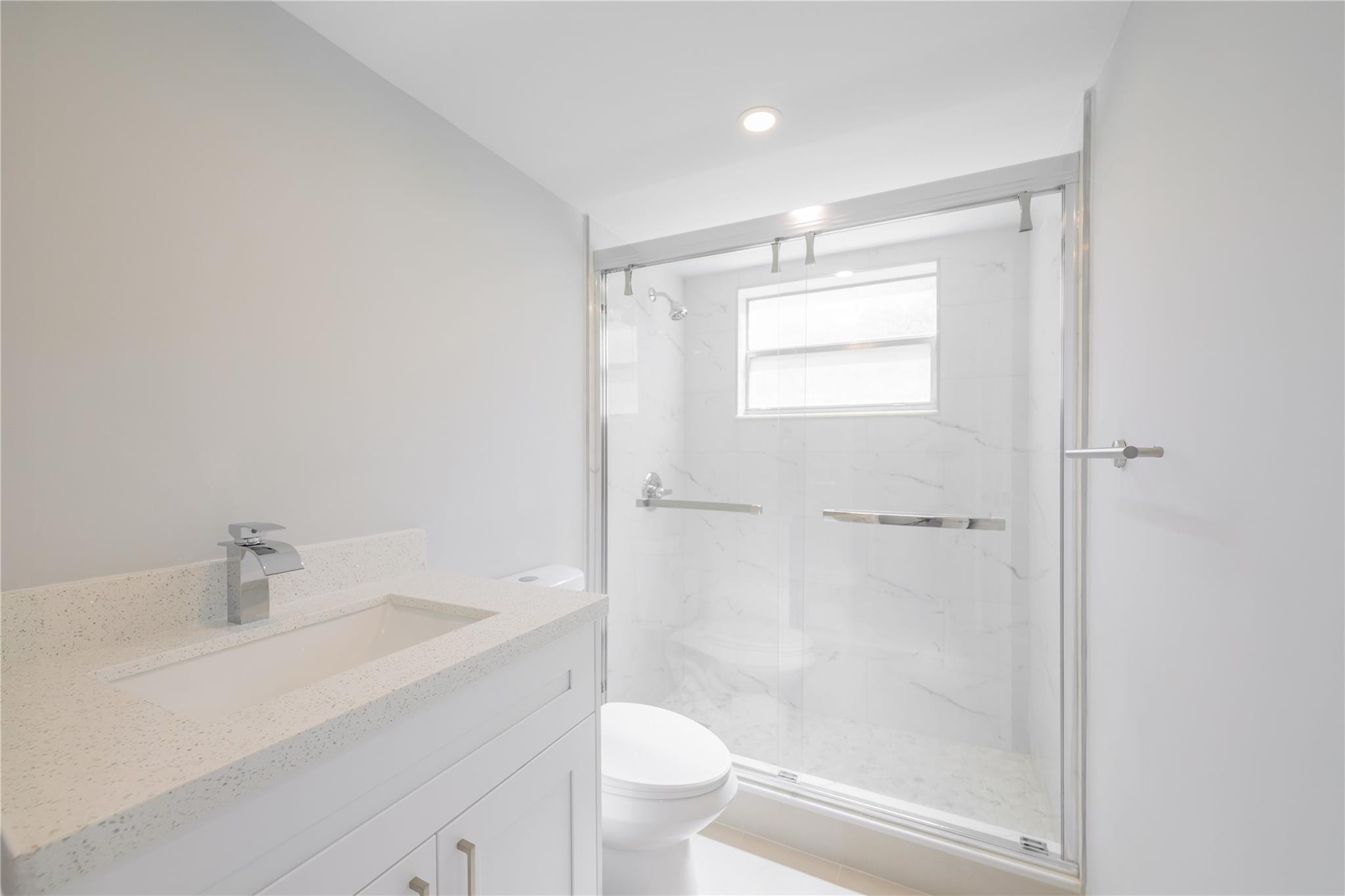 KINGS POINT - Residential Lease