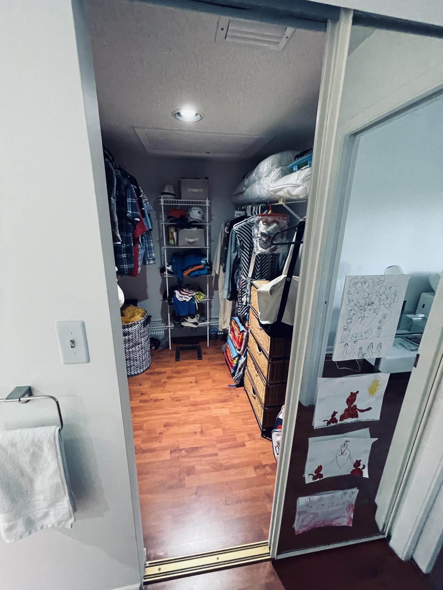 GLENEAGLES CONDO I - Residential Lease