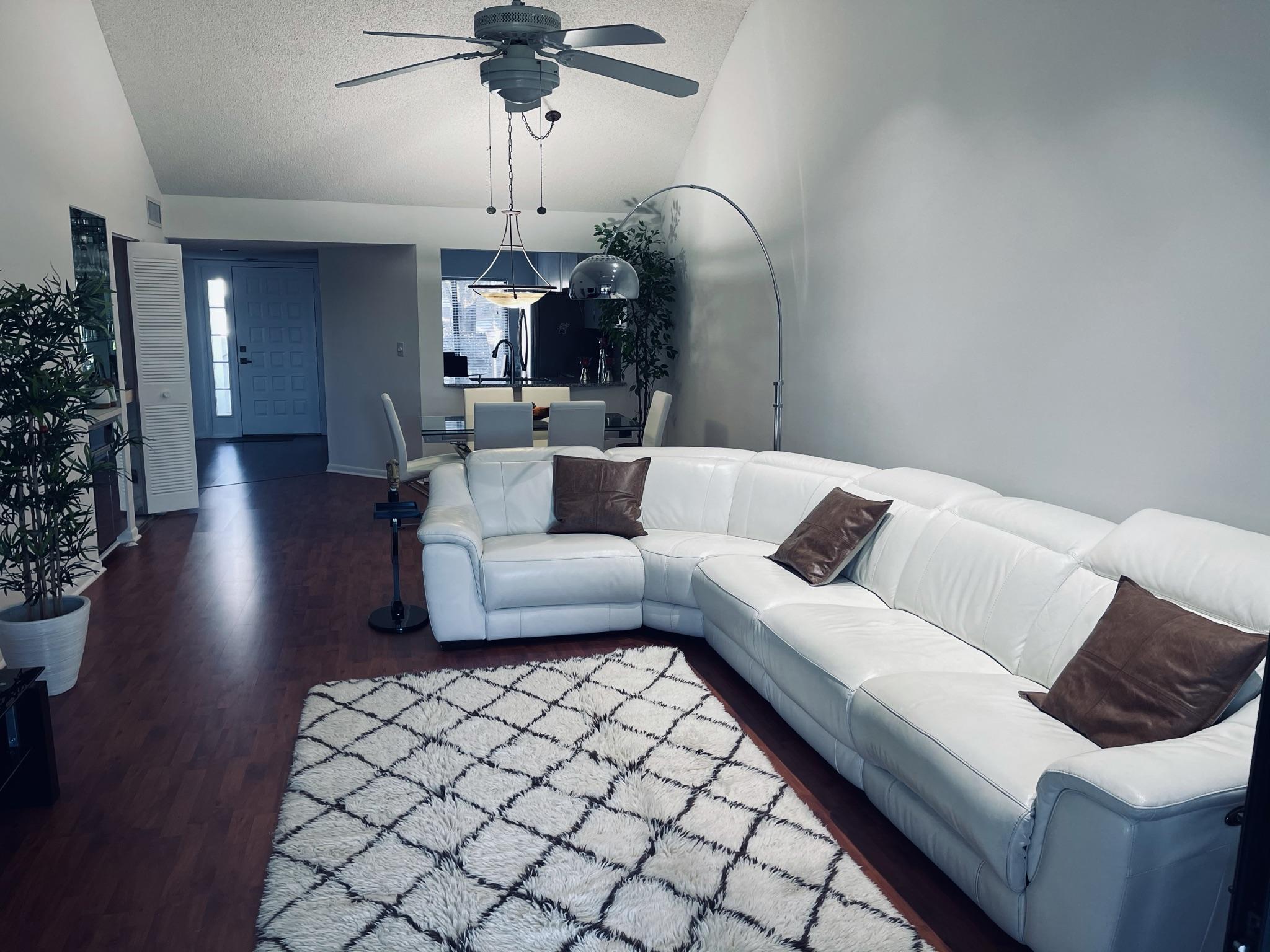 GLENEAGLES CONDO I - Residential Lease