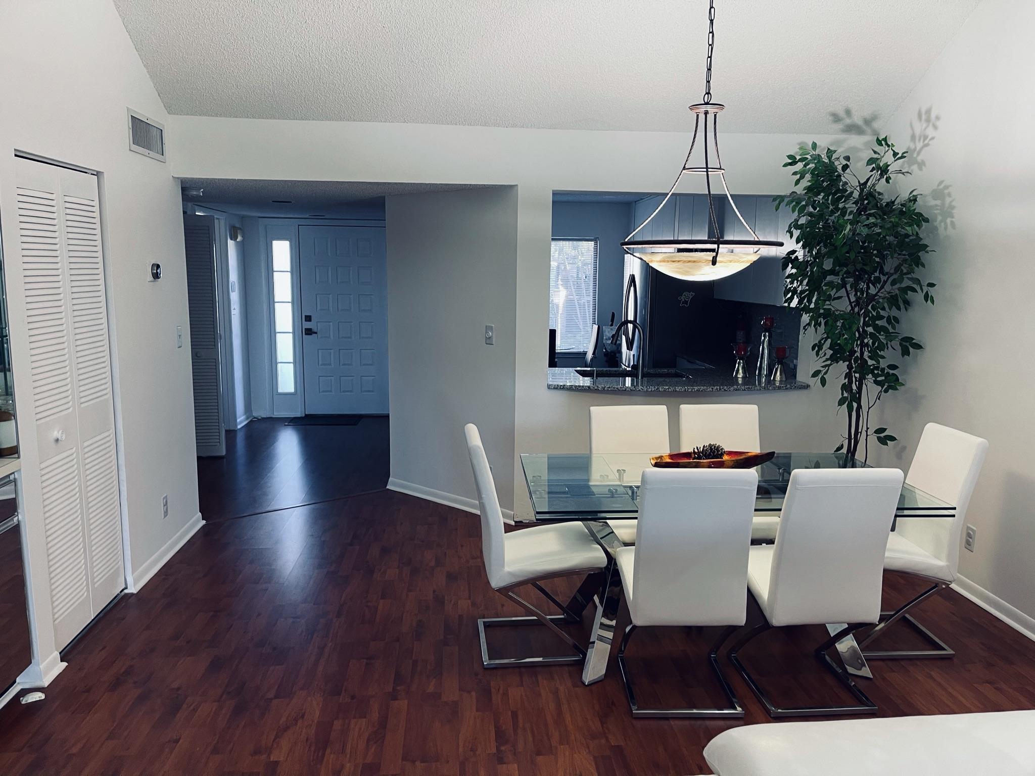 GLENEAGLES CONDO I - Residential Lease