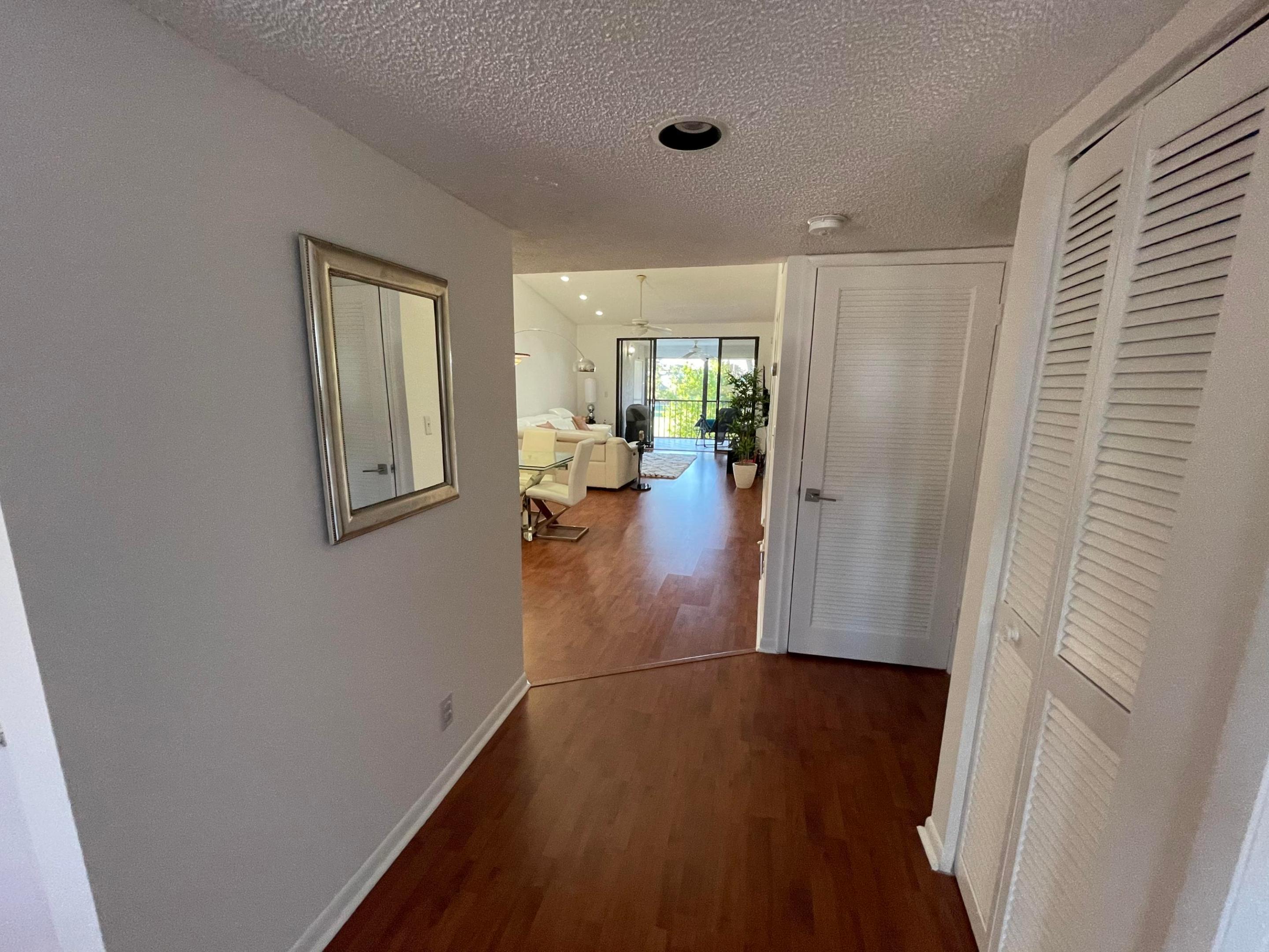 GLENEAGLES CONDO I - Residential Lease